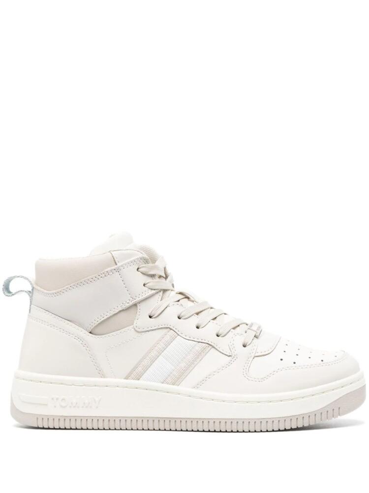 Tommy Jeans Retro Basket high-top sneakers - White Cover