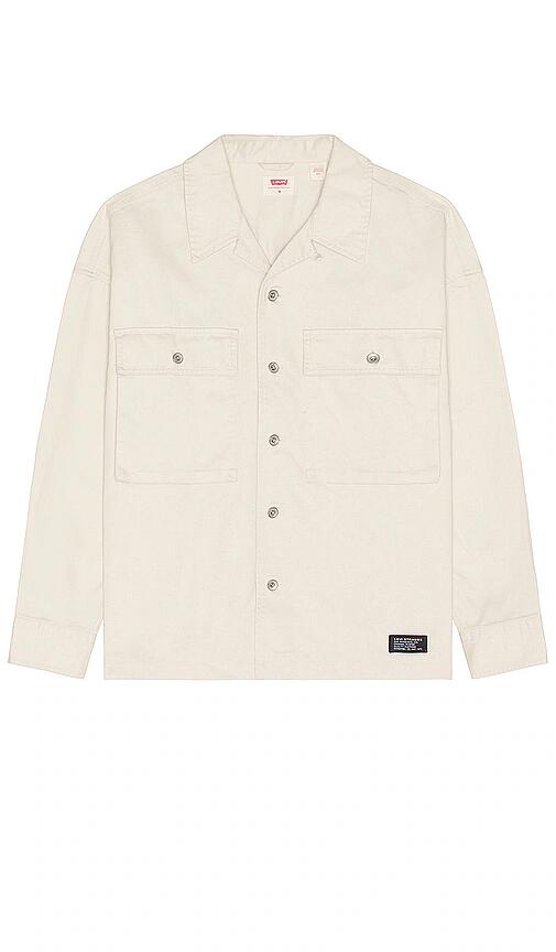 LEVI'S Masonic Patch Pocket Over Shirt in Cream Cover