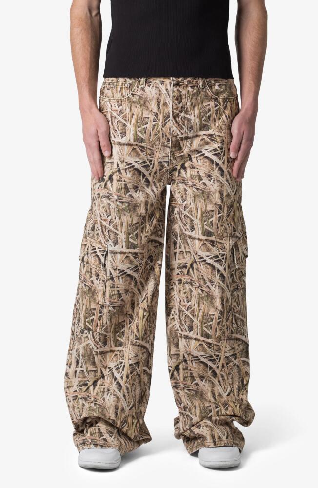 mnml Void Baggy Cargo Jeans in Grass Camo Cover