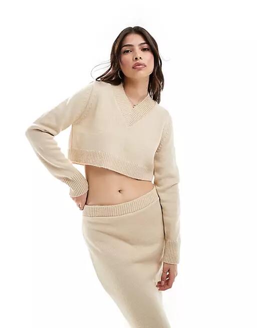 ASOS DESIGN v neck cropped sweater in stone -set-Neutral Cover