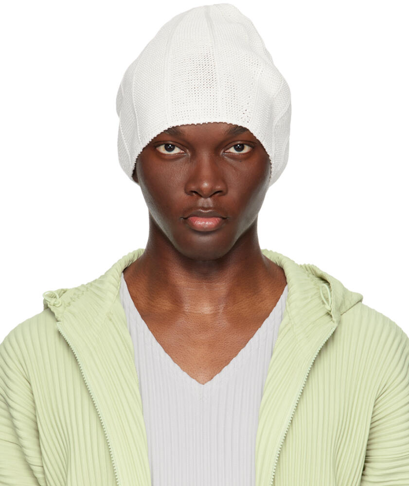 HOMME PLISSÉ ISSEY MIYAKE White Blooming Beanie Cover