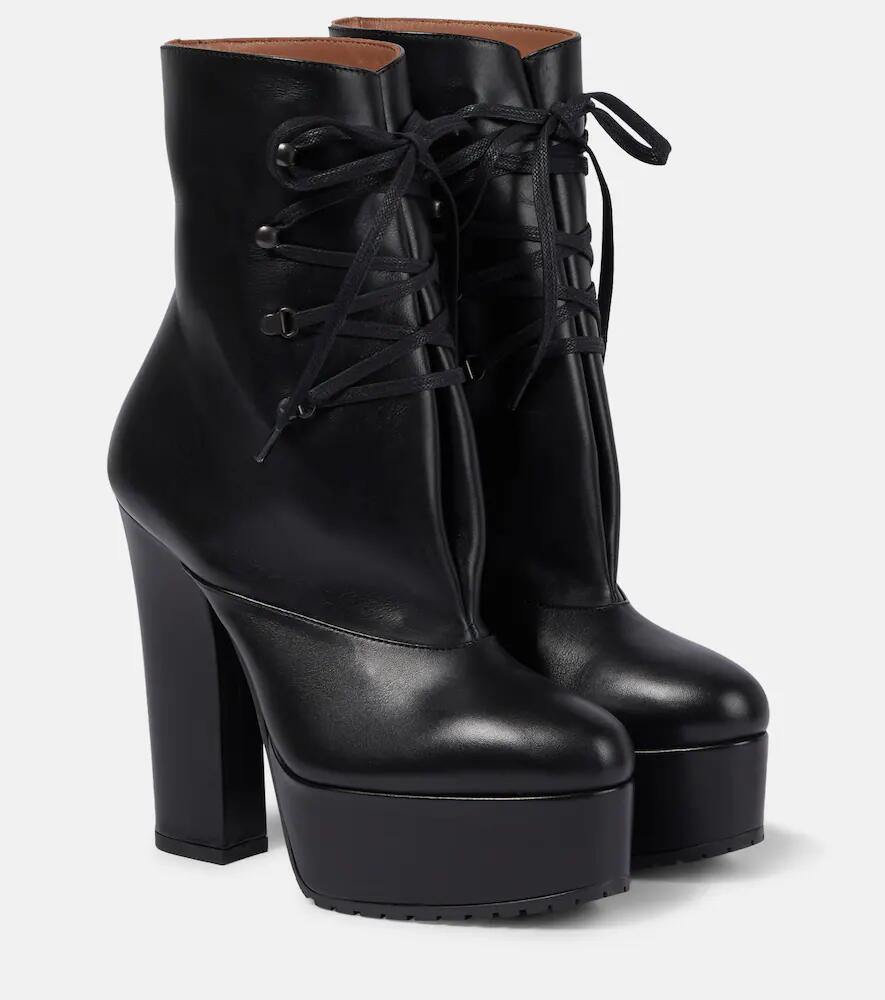 Alaïa Trekk 135 leather ankle boots Cover