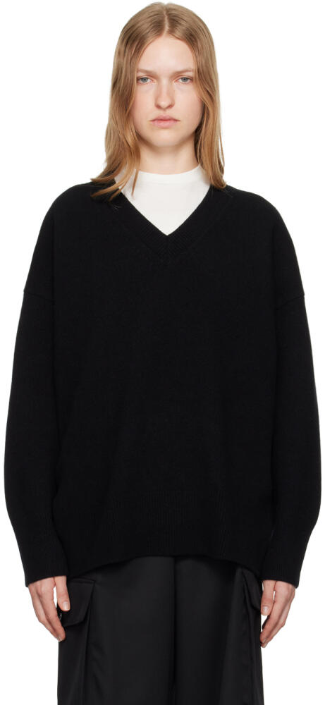 Róhe Black Classic V-Neck Sweater Cover