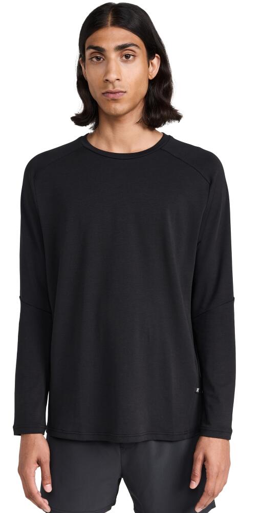 On Focus Long Tee Black Cover