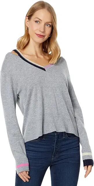 MONROW Wool Cashmere V-Neck Sweater w/ Cutout (Dark Heather) Women's Clothing Cover