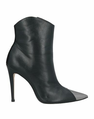 Miss Unique Woman Ankle boots Black Leather Cover