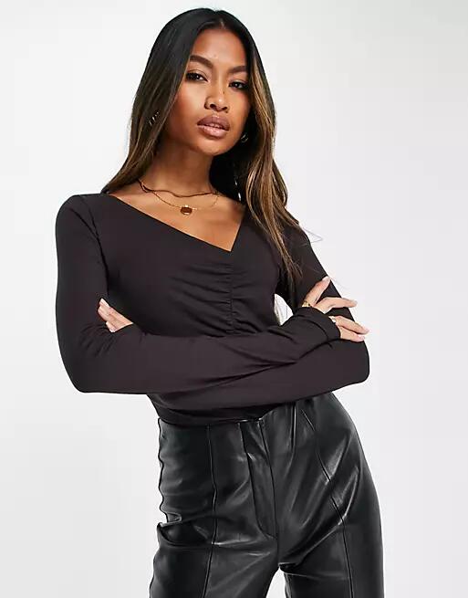 NA-KD x Klara Montes asymmetric ruched top in washed black Cover