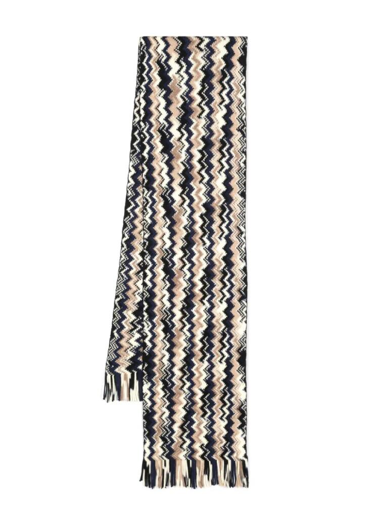 Missoni zigzag-print wool scarf - Neutrals Cover