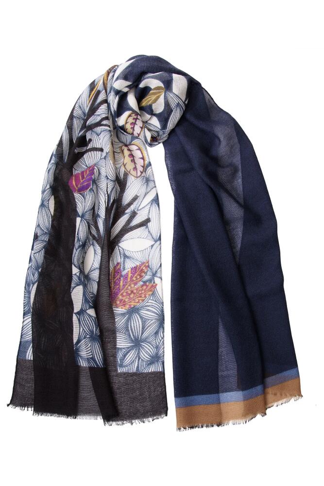 Elizabetta Bosco - Wool Scarf in Navy Cover