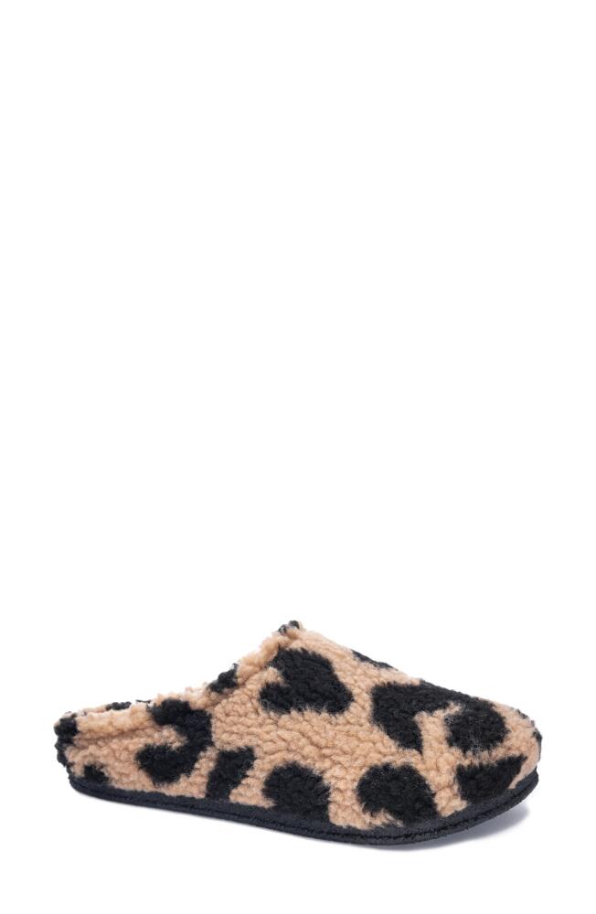 Dirty Laundry Sierras Camo Faux Shearling Slipper in Brown Cover