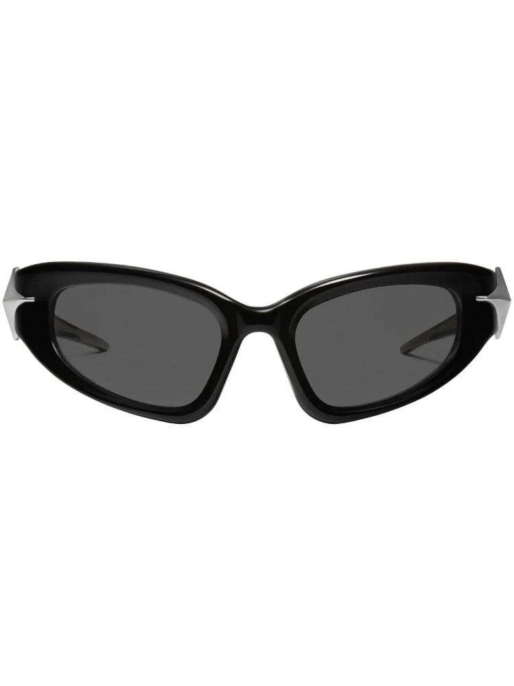 Gentle Monster Paso 01 logo-plaque sunglasses - Black Cover