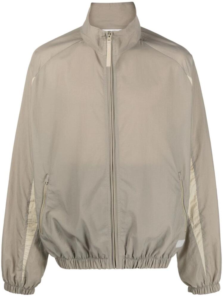 Reebok lightweight zip-up jacket - Neutrals Cover