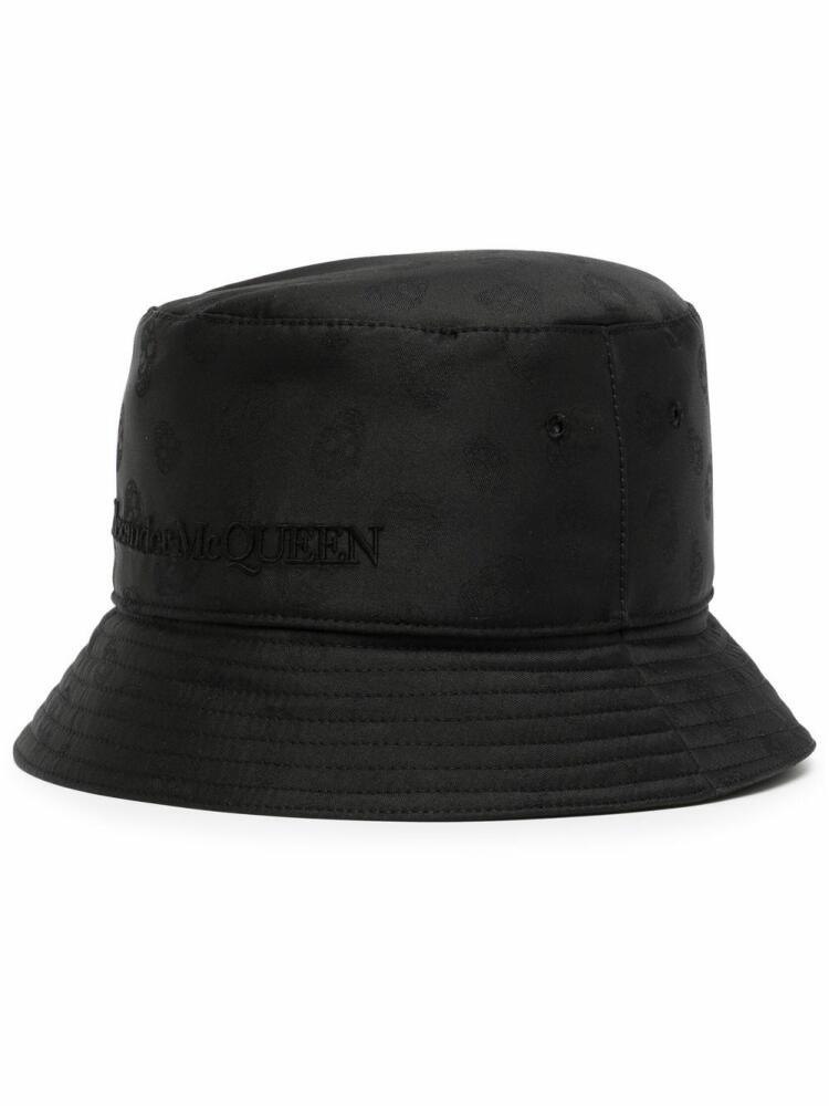 Alexander McQueen Skull-Jacquard bucket hat - Black Cover