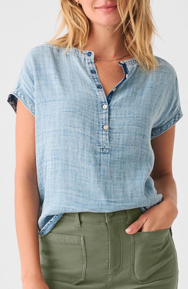 Faherty Dream Desmond Organic Cotton Top in Light Indigo Wash Cover