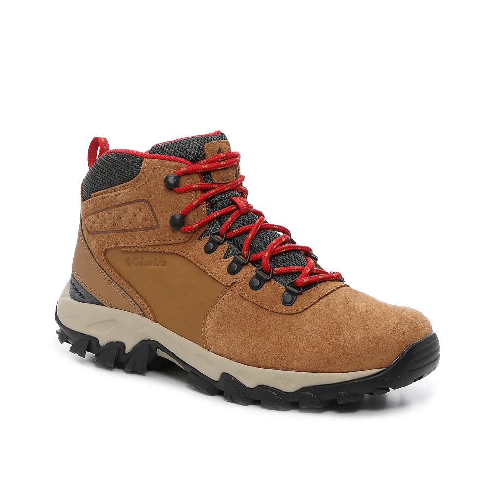 Columbia Newton Ridge Plus II Hiking Boot | Men's | Cognac Cover