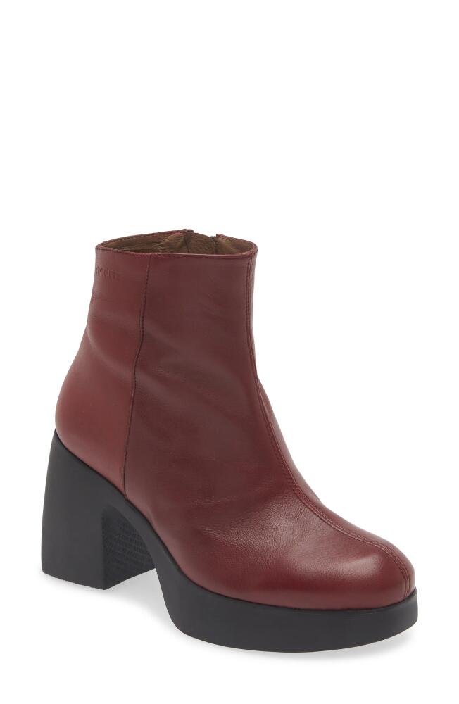 Wonders Lightweight Fashion Suede Boot in Burgundy Leather Cover