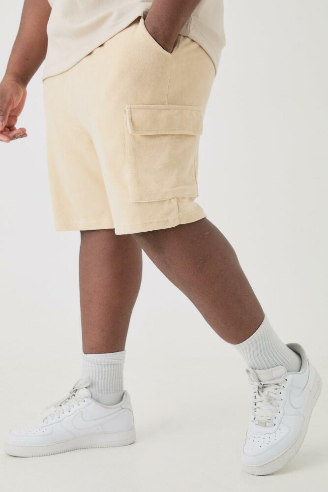 boohoo Mens Plus Elasticated Waist Velour Cargo Shorts - Beige Cover