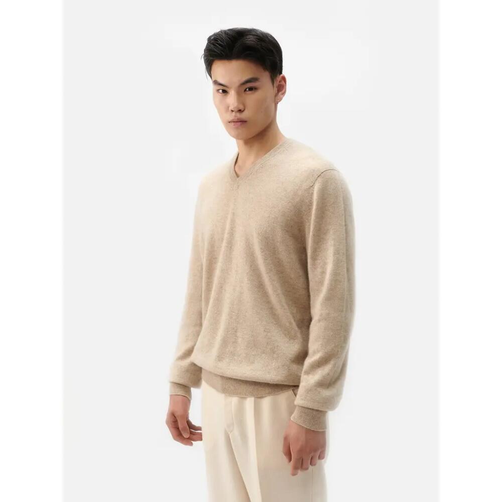 Gobi Cashmere V-Neck Sweater in Warm Grey Cover