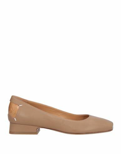 Maison Margiela Woman Ballet flats Camel Soft Leather Cover