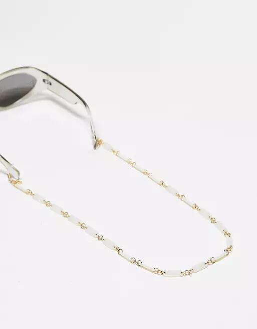 Jeepers Peepers marble sunglasses chain in gold/white Cover