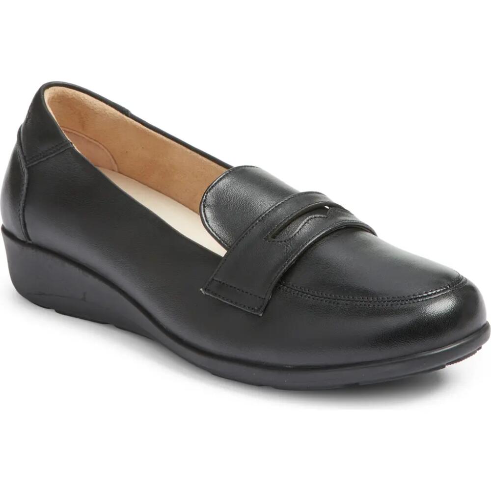 Propét Yetta Penny Loafer in Black Cover