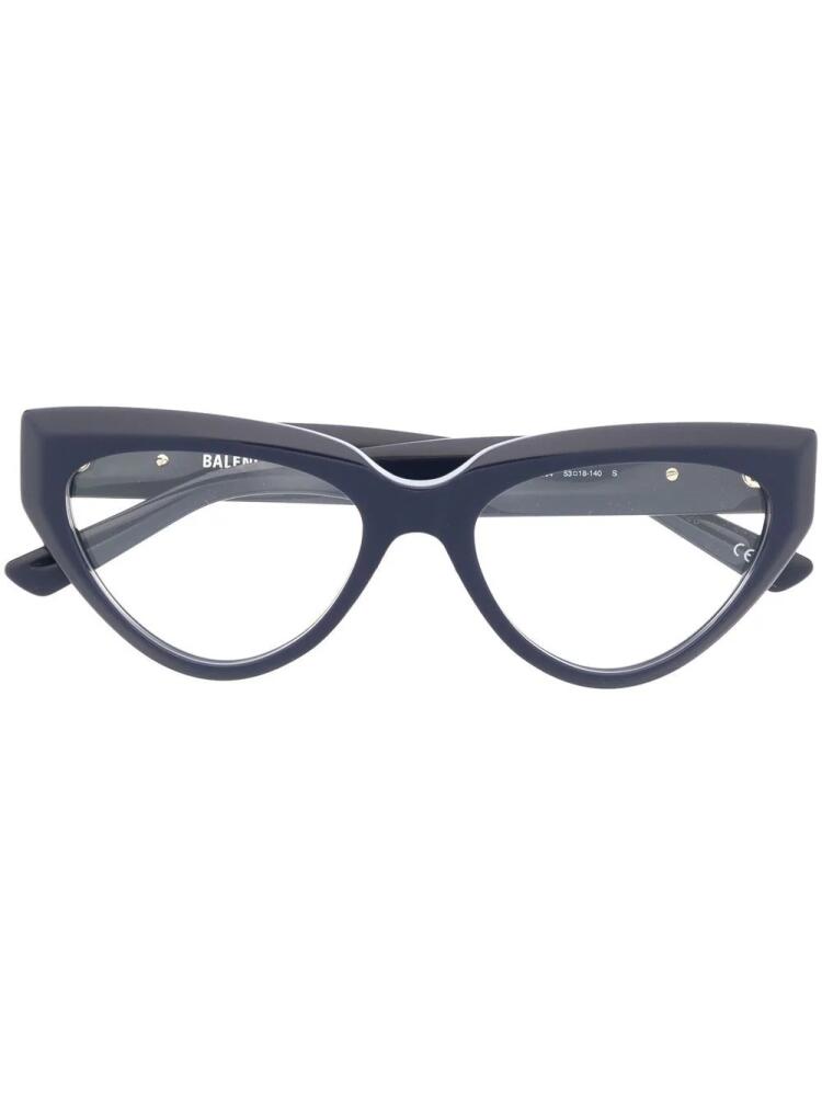 Balenciaga Eyewear logo-engraved cat-eye glasses - Blue Cover