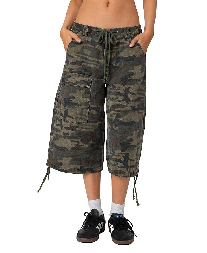 Edikted Camo Cargo Bermuda Shorts Cover