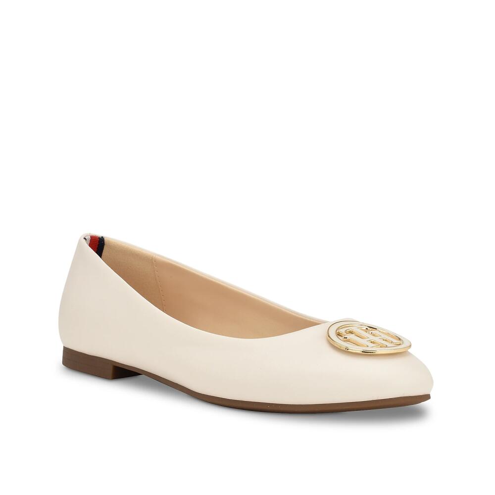 Tommy Hilfiger Ganimay Ballet Flat | Women's | Ivory Cover