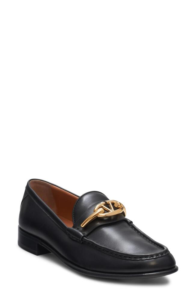 Valentino Garavani VLOGO Gate Loafer in Nero Cover