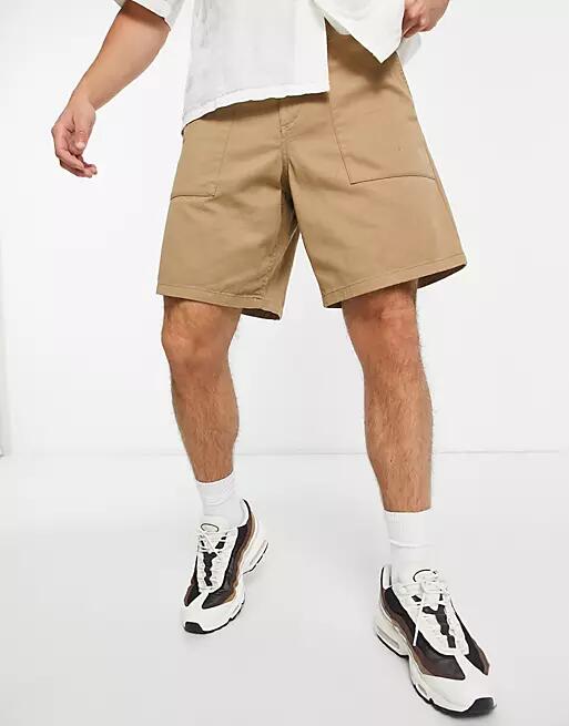 Farah Sepel patch twill shorts in beige-Neutral Cover