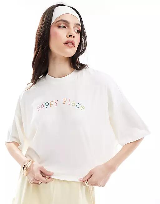 ONLY happy place cropped t-shirt in white Cover