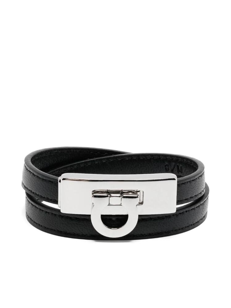 Ferragamo Gancini-buckle leather bracelet - Black Cover