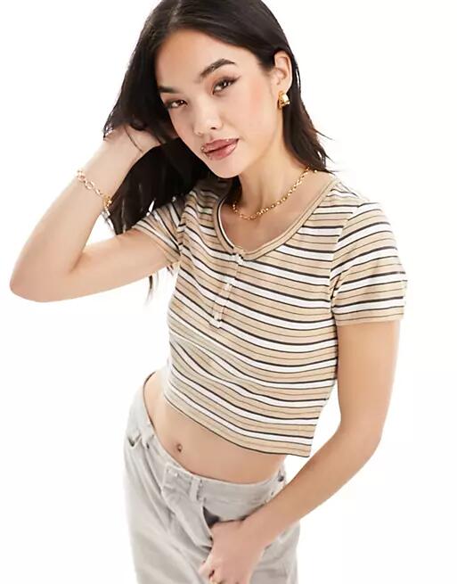 Urban Revivo button detail striped crop T-shirt in light beige-Neutral Cover