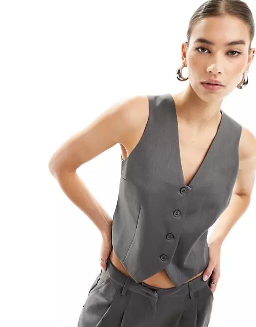 COLLUSION fitted vest in gray heather - part of a set Cover