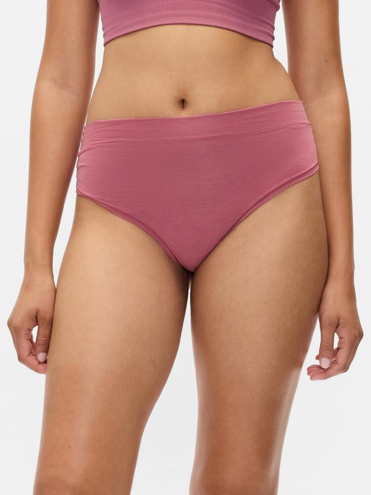 Gap Breathe High Rise Thong Cover