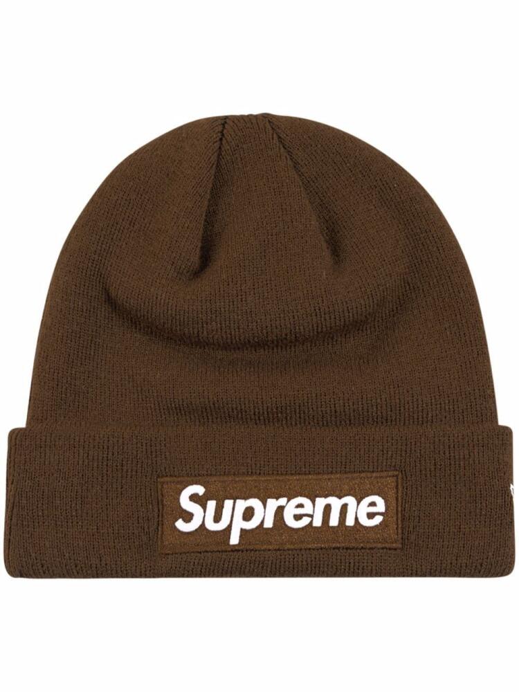 Supreme x New Era Box Logo knitted beanie - Brown Cover