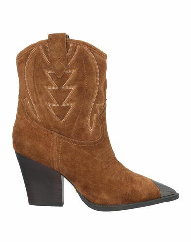 Lola Cruz Woman Ankle boots Brown Leather Cover