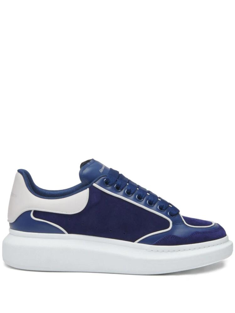 Alexander McQueen Oversized leather sneakers - Blue Cover