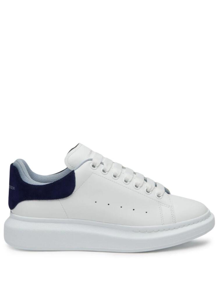 Alexander McQueen Oversized leather sneakers - White Cover