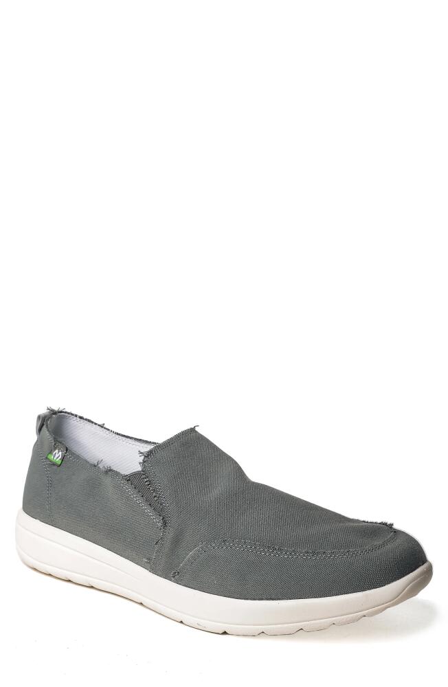 Minnetonka Expanse Slip-On Sneaker in Grey Cover