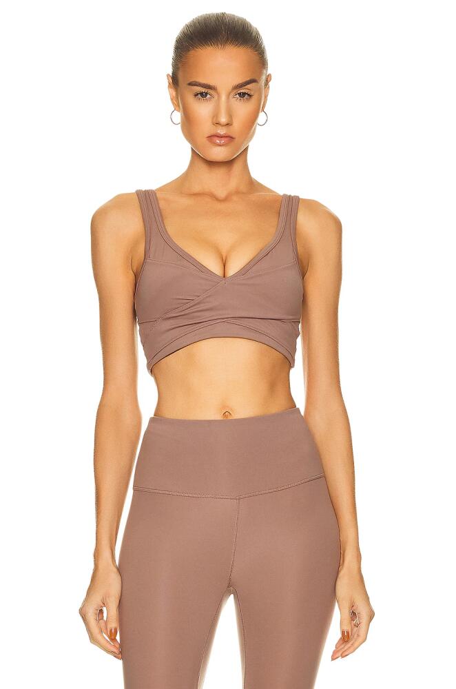 Varley Let's Move Kellam Bra in Taupe Cover