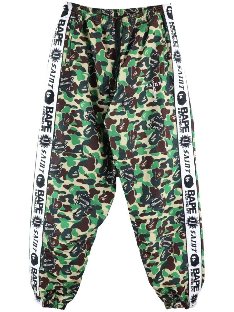 SAINT MXXXXXX camouflage-print track pants - Green Cover