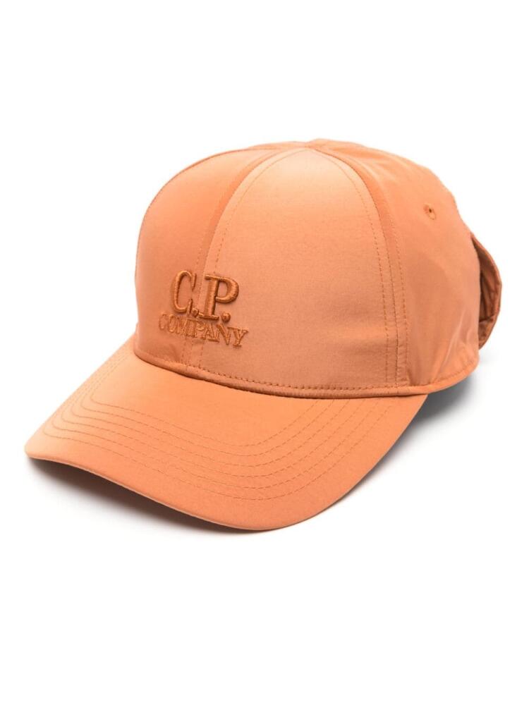 C.P. Company Chrome-R Goggle cap - Orange Cover