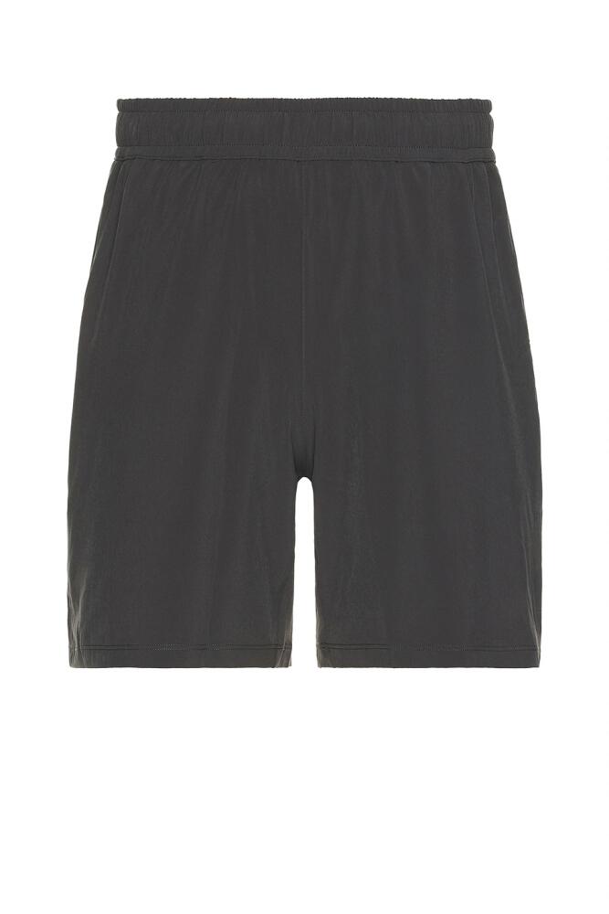 Beyond Yoga Pivotal Performance Short Unlined in Grey Cover