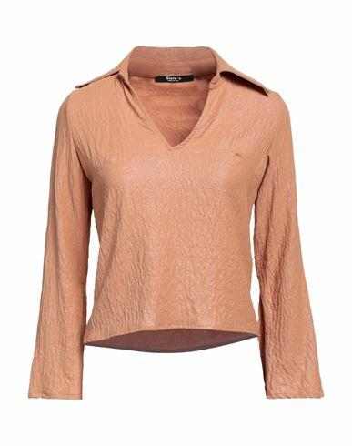 Siste's Woman Top Apricot Polyester Cover