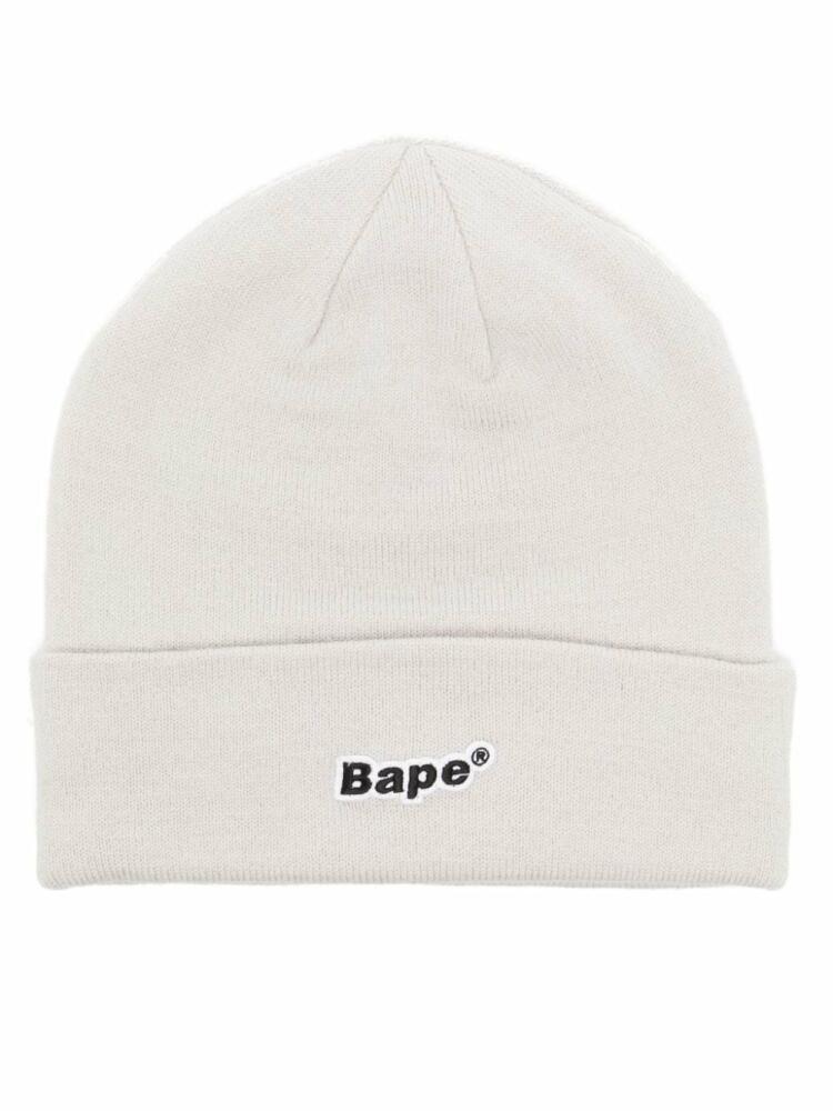 A BATHING APE® Bape-patch knitted beanie - Grey Cover