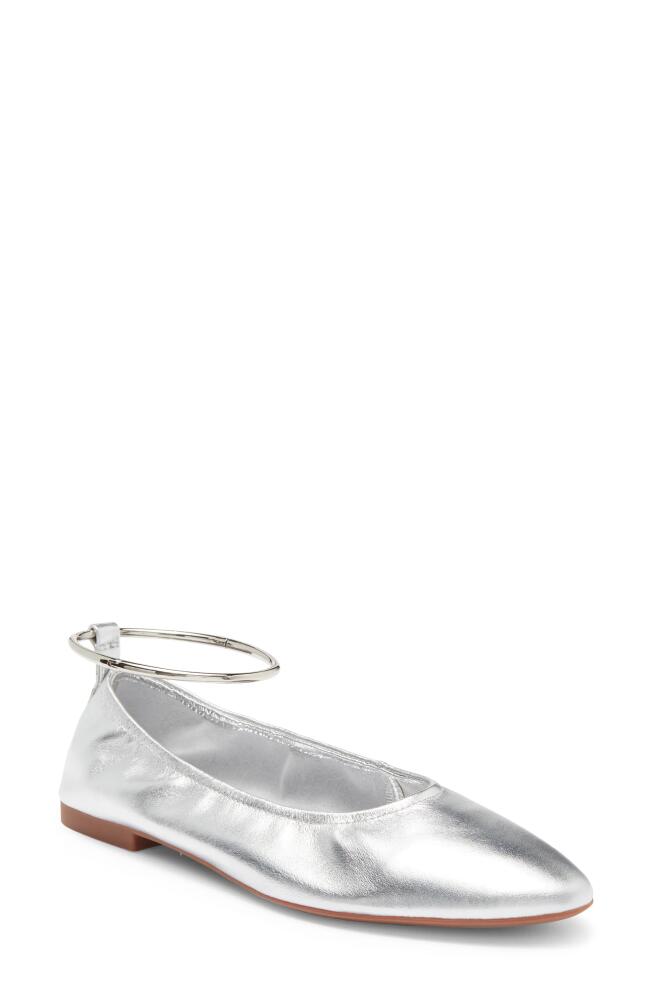 Jeffrey Campbell Tippy Flat in Silver Cover