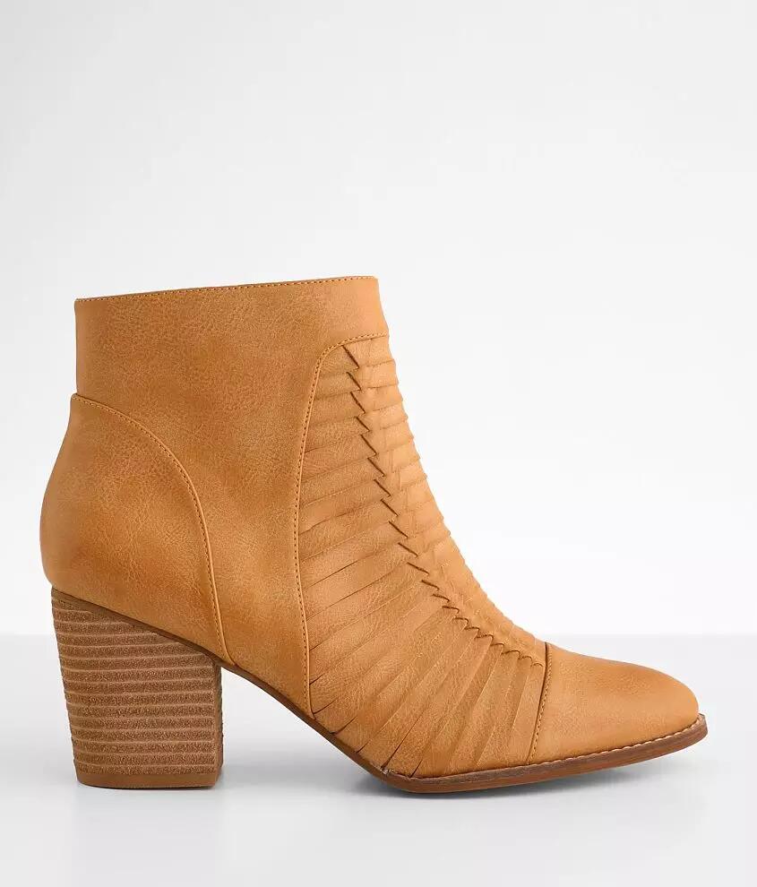 Beast Fashion Boots for Women Sale up to 62 off SoPicks