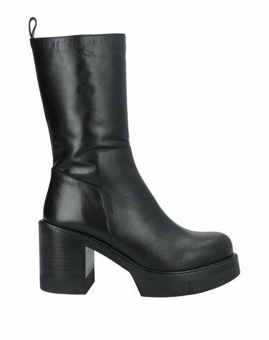 Paloma Barceló Woman Ankle boots Black Leather Cover