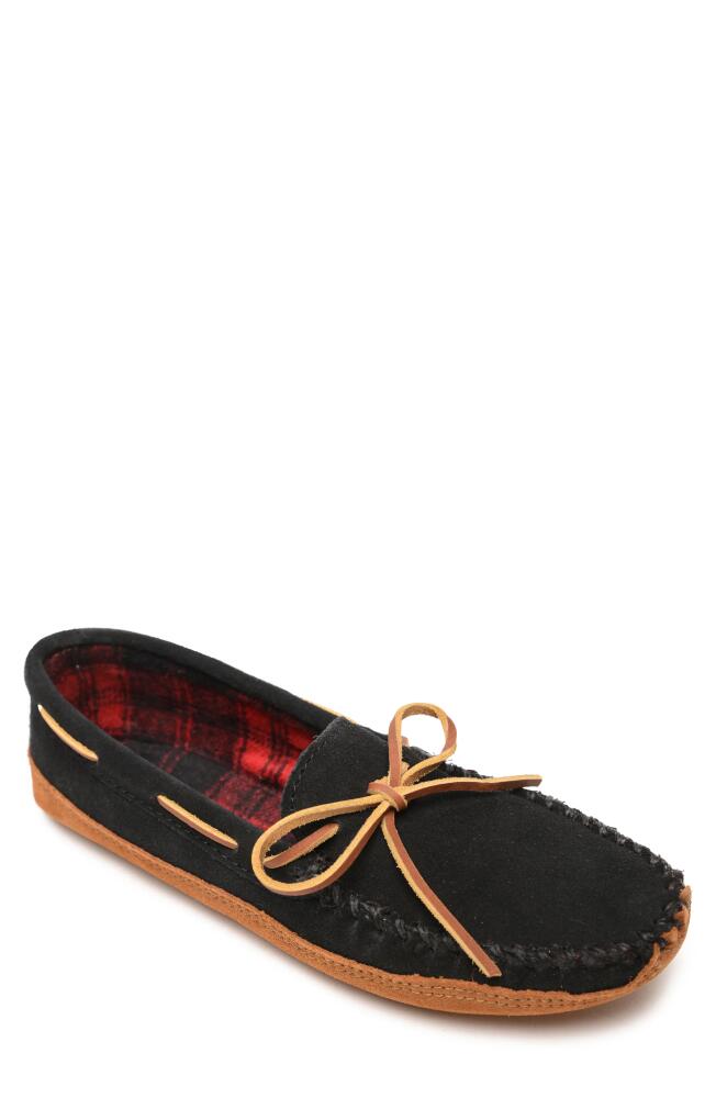 Minnetonka Fleece Lined Slipper in Black Cover